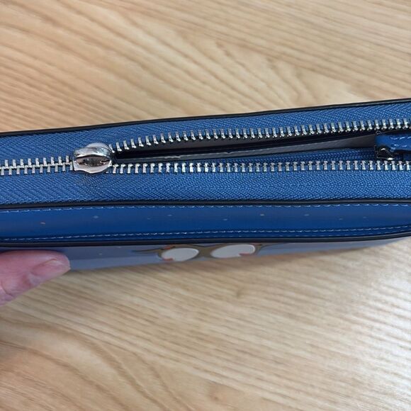 ♠️ Kate Spade Arctic Friends Penguin Wallet NWT $239 - Picture 9 of 9